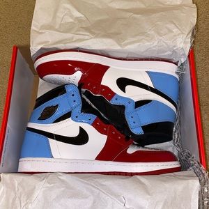 Jordan 1 Retro High OG Fearless White/Black/Blue